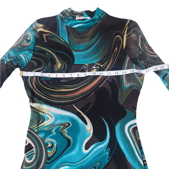 Chic Swirl Long Sleeve Dress - Blue and Brown - Picture 3 of 6